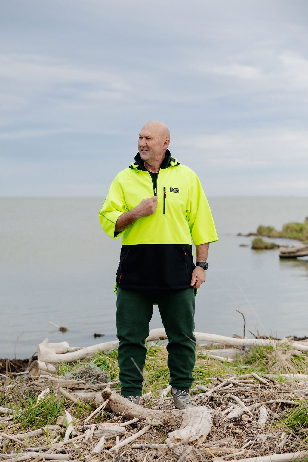Lonely Track Wilder Tradie hi-vis bush shirt - Day certified for tradespeople