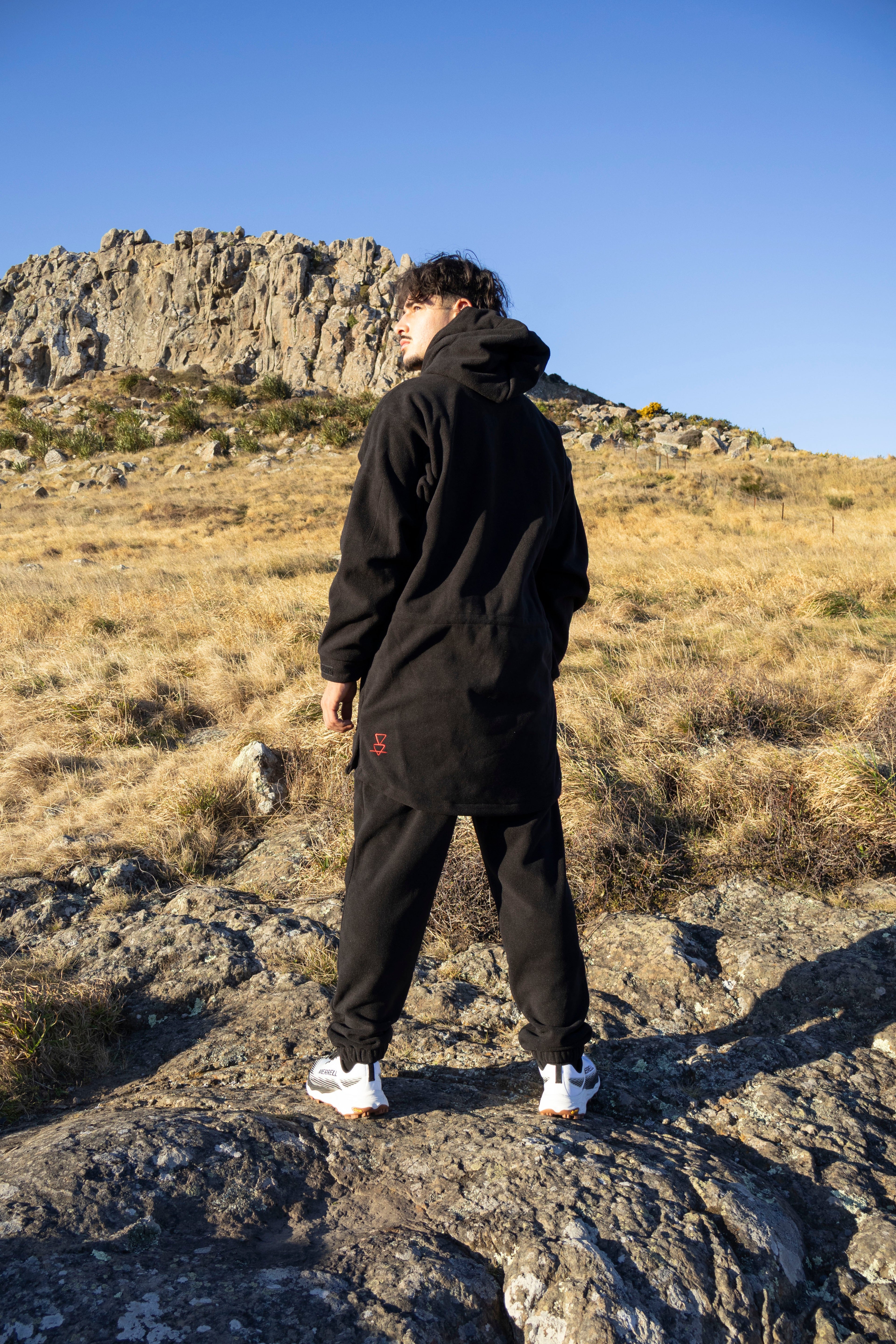Lonely Track Mokau Fleece Jacket - men's heavyweight DWR fleece with large pockets