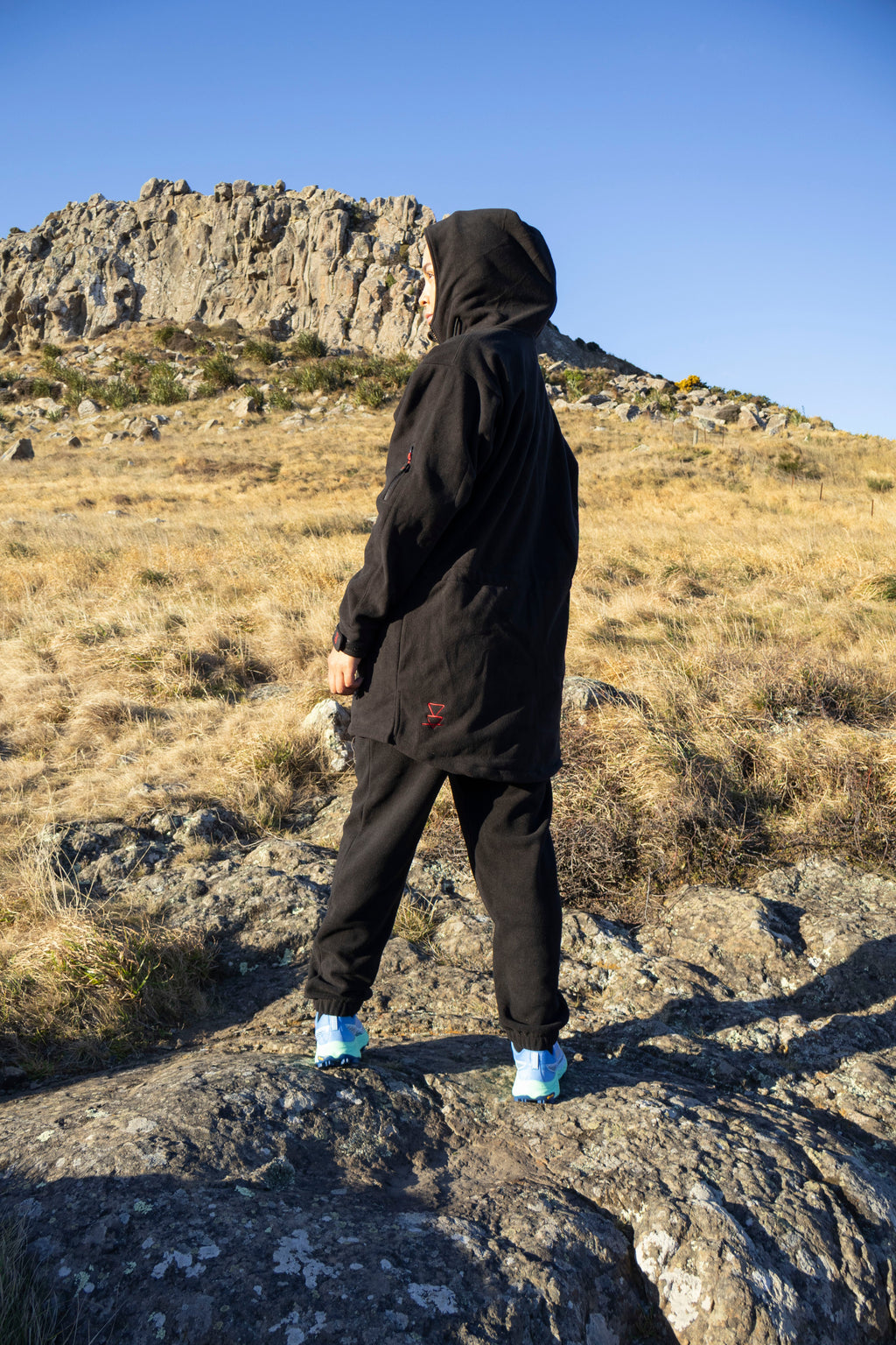 Lonely Track Mokau Fleece Jacket - women's heavyweight DWR fleece with large pockets