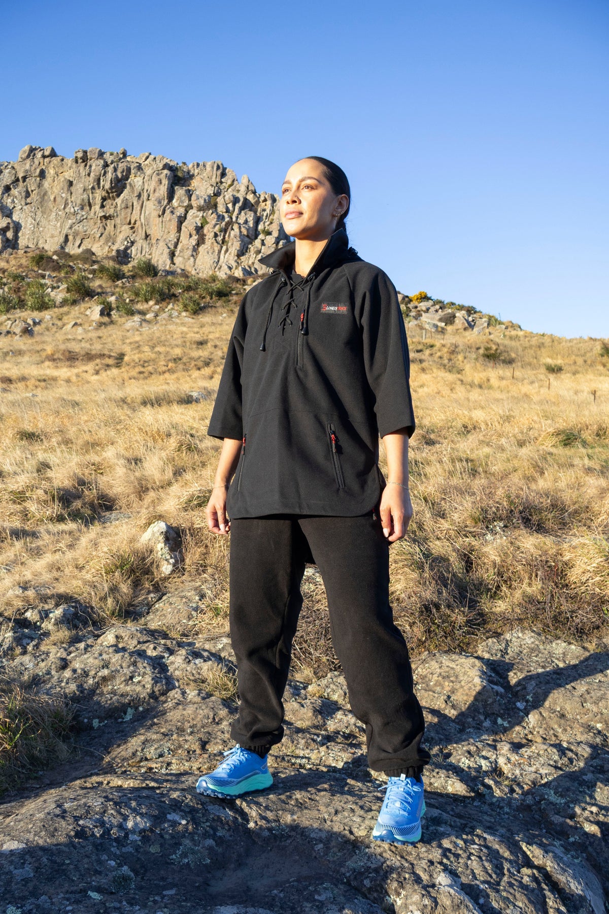 Lonely Track Wilder II bush shirt in black - women's 3/4 sleeve Tricot fleece