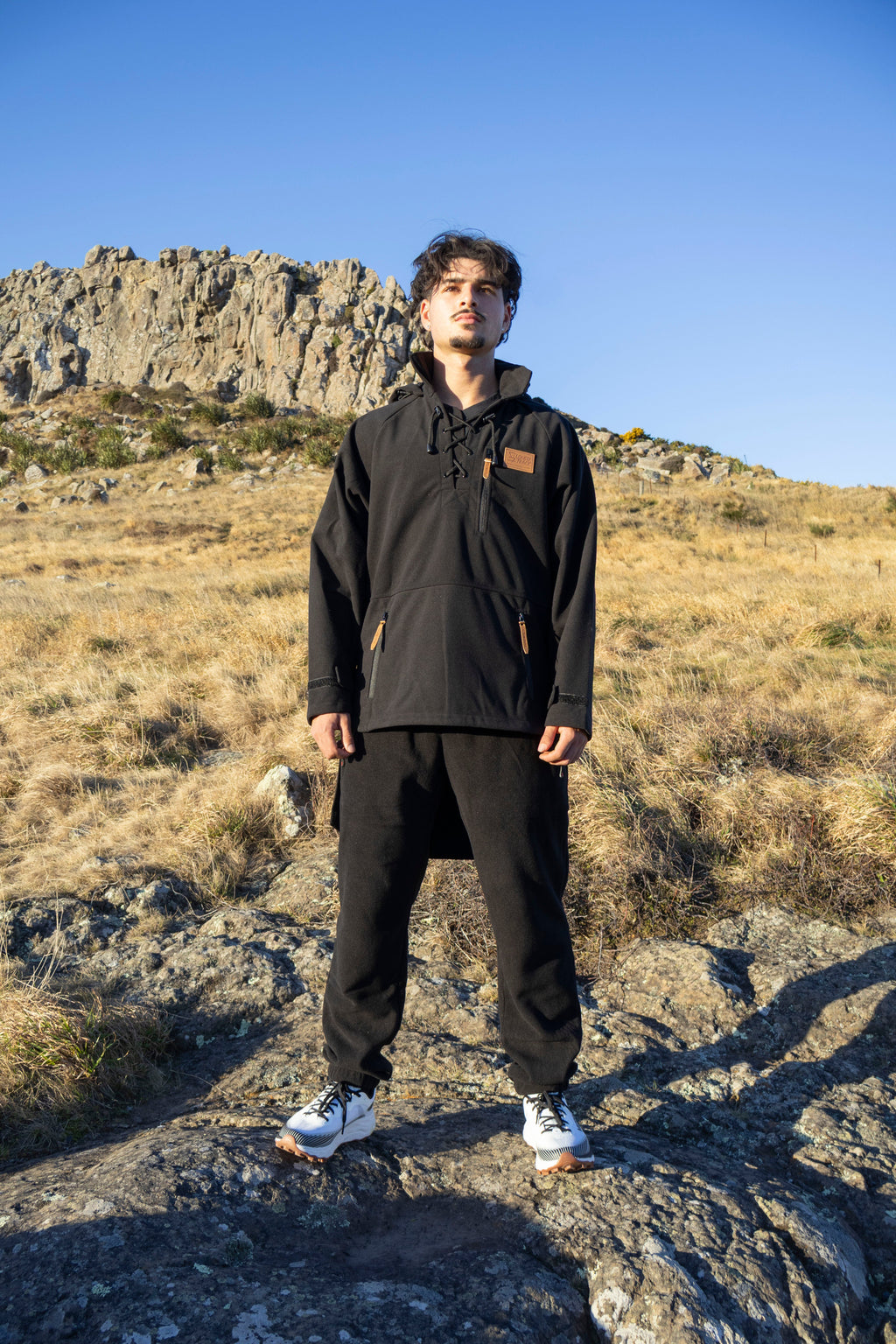 Lonely Track Wilder bush shirt in black - original NZ outdoor bush shirt